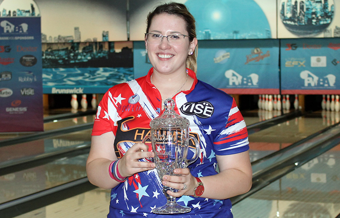 Liz Kuhlkin wins the 2015 PWBA Topeka Open